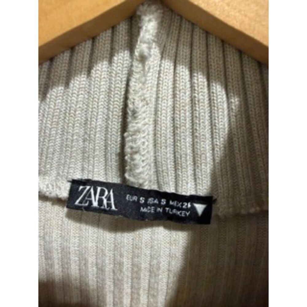Zara Ribbed Cream Tank Top - Picture 2 of 2